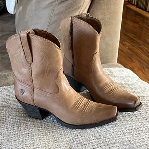 Ariat Booties